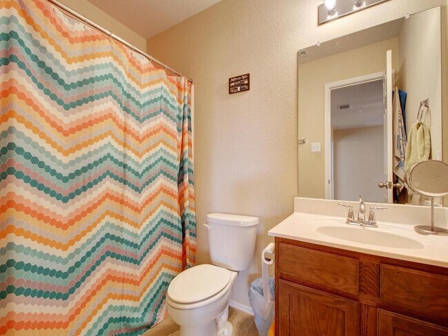 Building Photo - 3420 Bach Dr