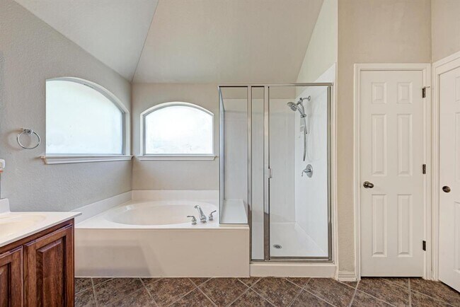 Building Photo - 11128 Sandstone Trail