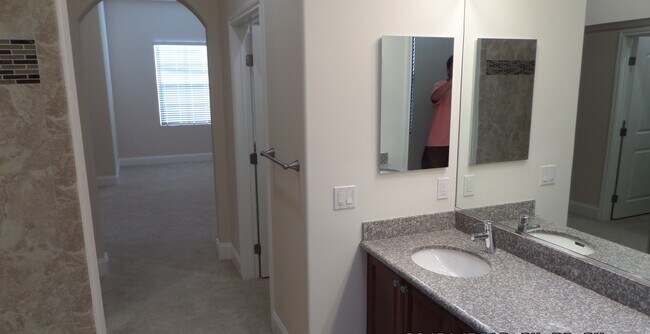 Master Bath - 3753 W 244th St