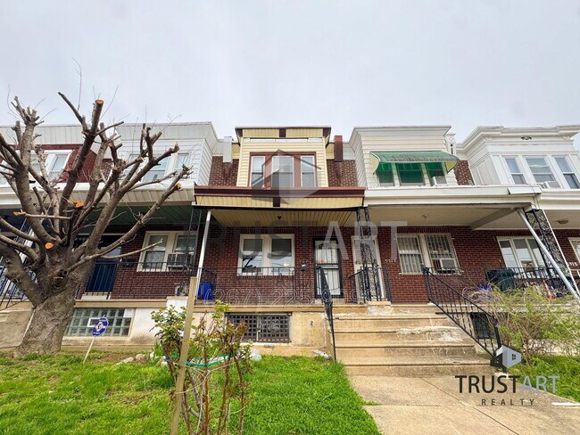 Building Photo - 5719 N Howard St