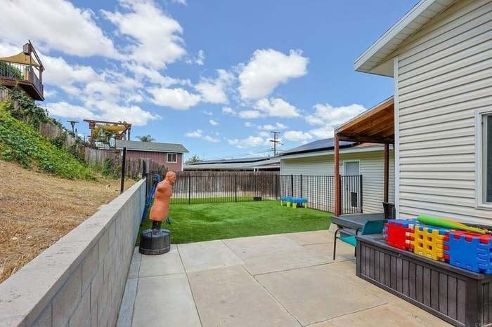 Building Photo - 7907 Longdale Dr
