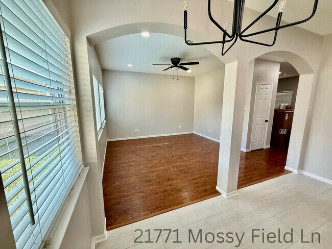 Building Photo - 21771 Mossy Field Ln