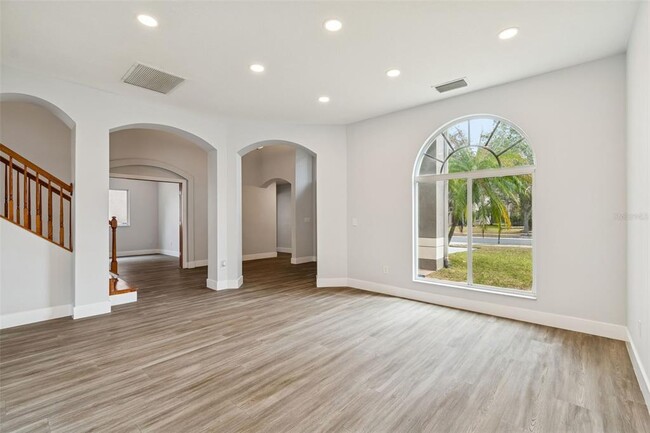 Building Photo - 18154 Sandy Pointe Dr