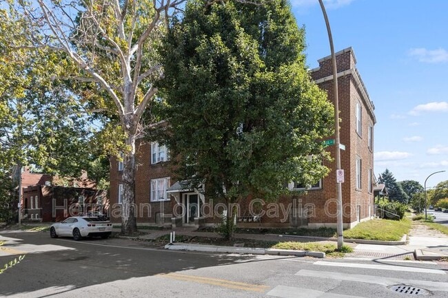 Building Photo - 3954 Louisiana Ave