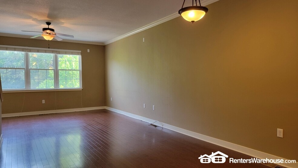 Building Photo - 2816 Lake Ave