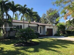 Building Photo - 3 bedroom in Miami Shores FL 33150
