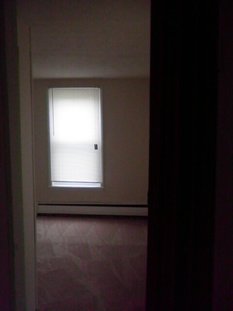 Building Photo - 1715 Hall Ave