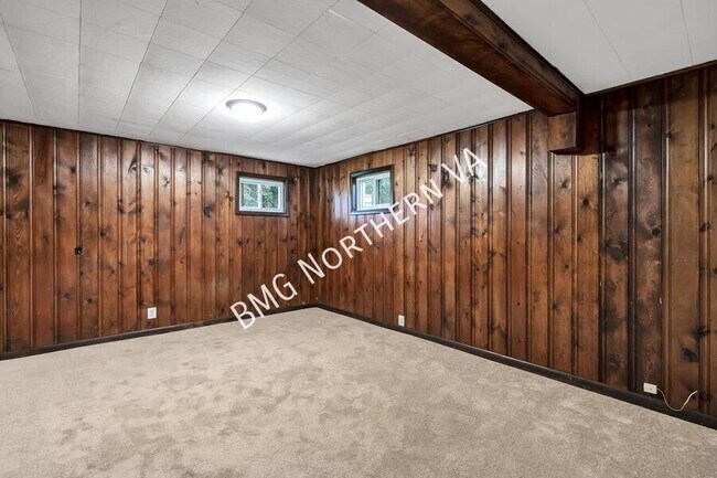 Building Photo - 8316 Carnegie Dr