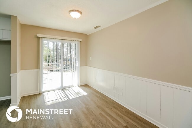 Building Photo - 676 Overlook Ct
