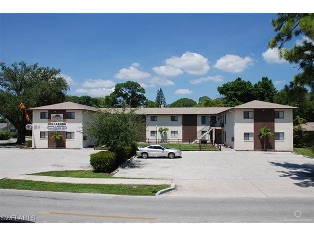 Primary Photo - 2944 Jackson St