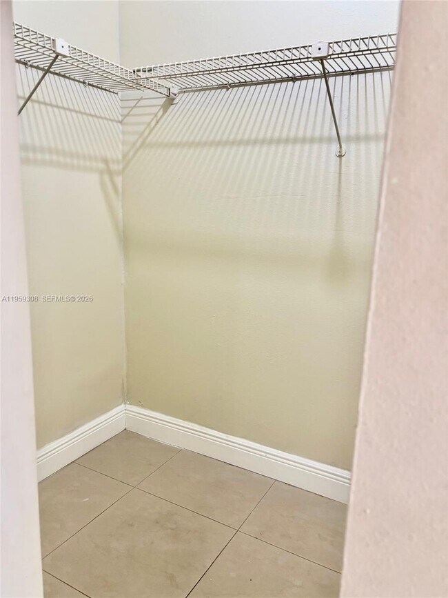 Building Photo - 1800 SW 81st Ave