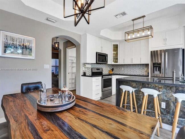 Building Photo - 5922 Siena Ln