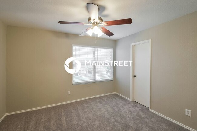Building Photo - 3 Bedroom Pet-Friendly Home in San Antonio, TX with Main Street Renewal