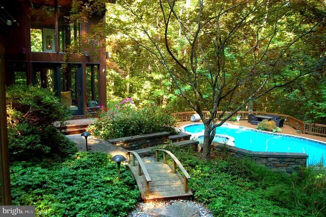 Building Photo - 9728 Swift Creek Ct