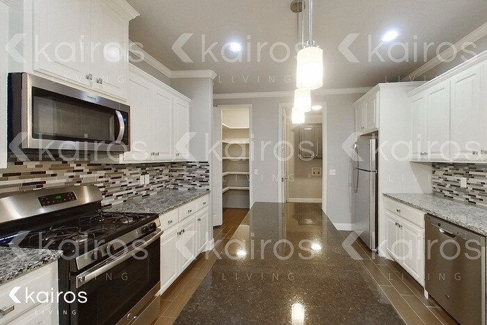 Building Photo - 7308 Mosley St