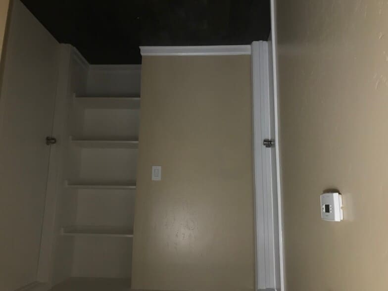 Building Photo - 821 Karma Ct