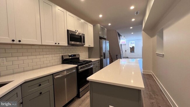 Building Photo - 1424 S 22nd St