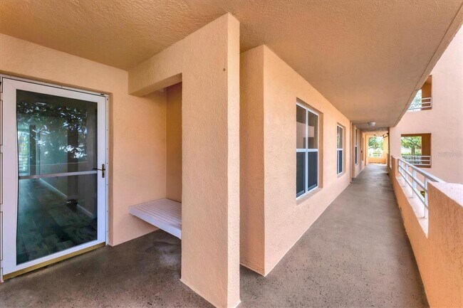 Building Photo - 4530 Pinebrook Cir