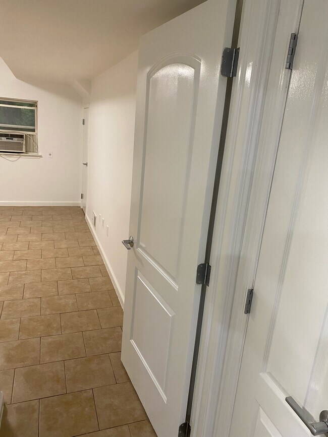 Building Photo - 133 Erika Loop