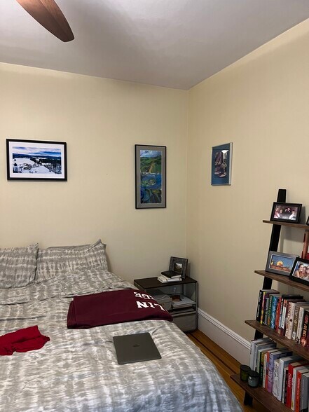 Building Photo - 42 Gorham St