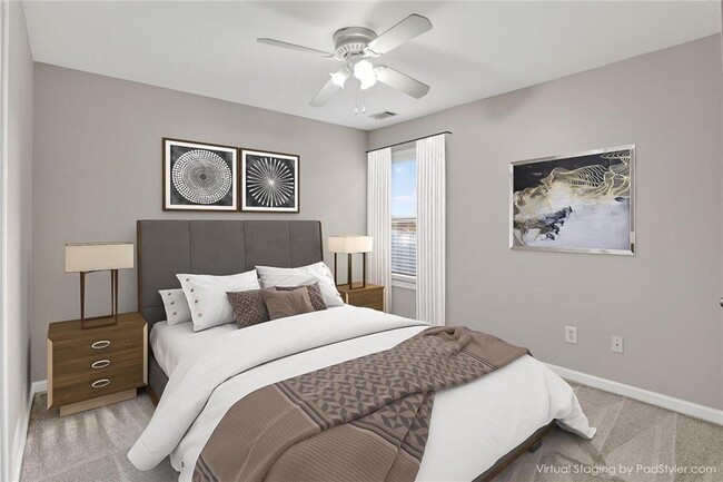 Building Photo - 1656 Granville Ct