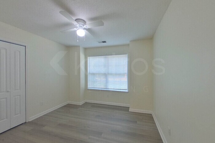 Building Photo - 324 Risdon Way