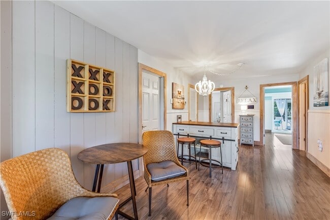 Building Photo - 564 109th Ave N