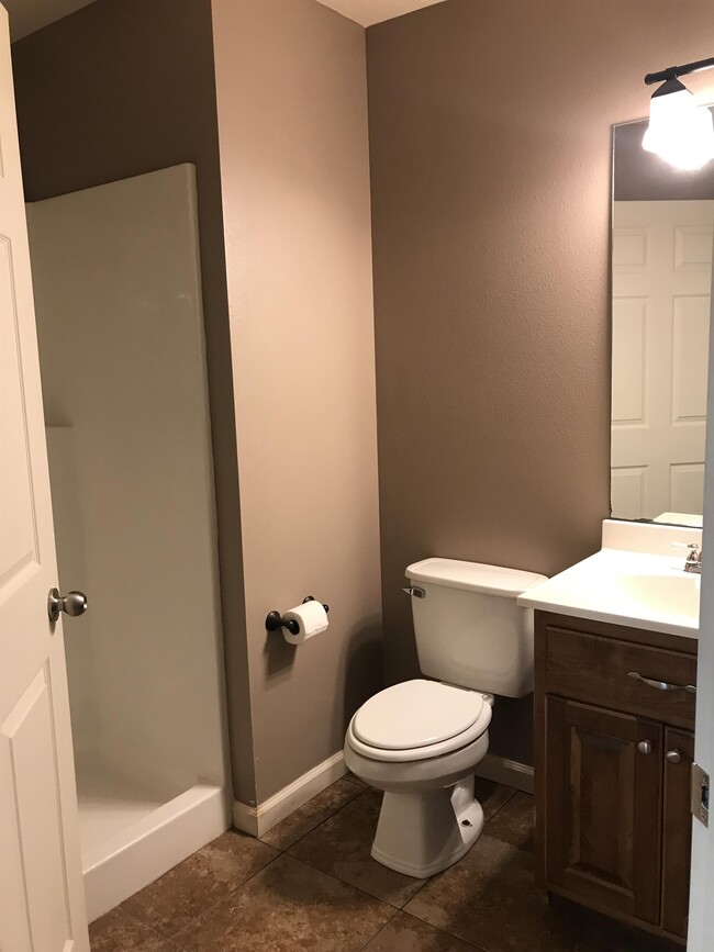 Building Photo - 1405 S 12th St