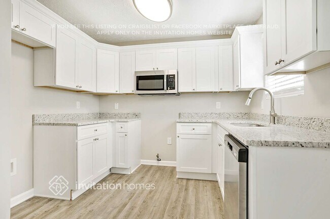 Building Photo - 3424 Kingsbrooke Way