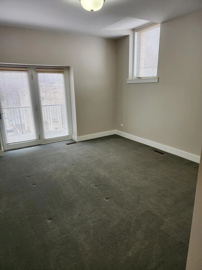 Building Photo - Apartments in Lockport