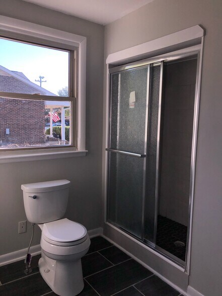 Building Photo - 4020 Ames Dr