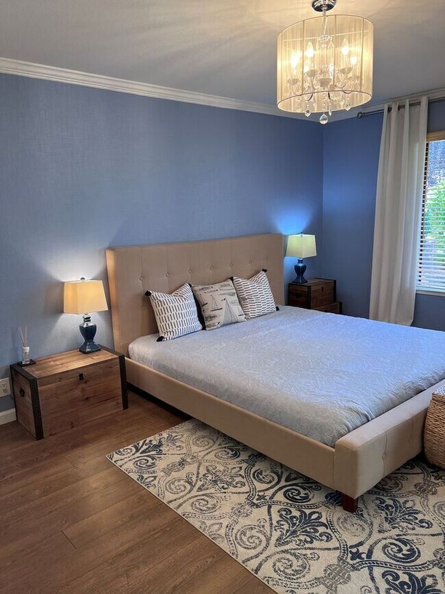 Building Photo - Fully-furnished Sleek 2-bedroom, 2-bathroom Condo in PG