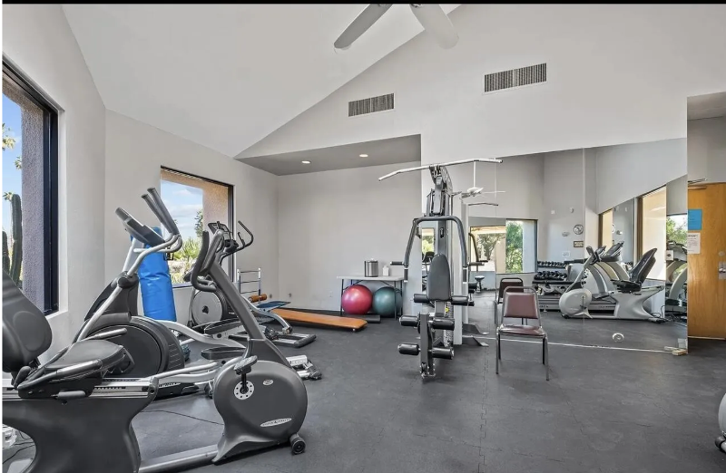Building Photo - 35200 Cathedral Canyon Dr