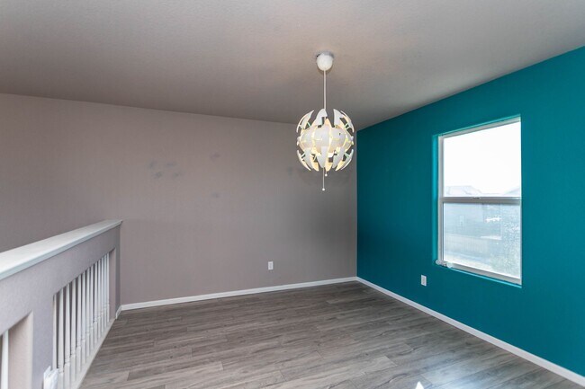 Building Photo - SPACIOUS 3BD HOME IN FREEDOM HEIGHTS W/ A/...