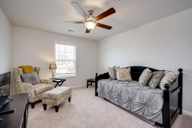 Building Photo - 6170 High Top Ln