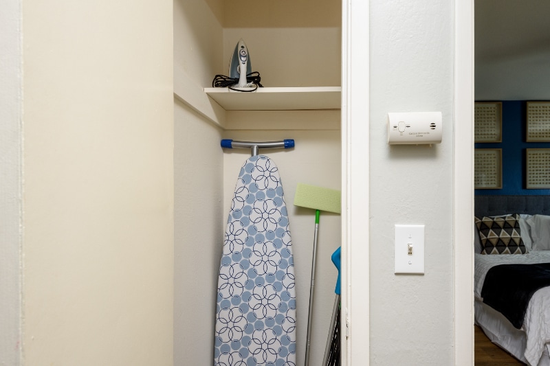 Building Photo - 1176 King St