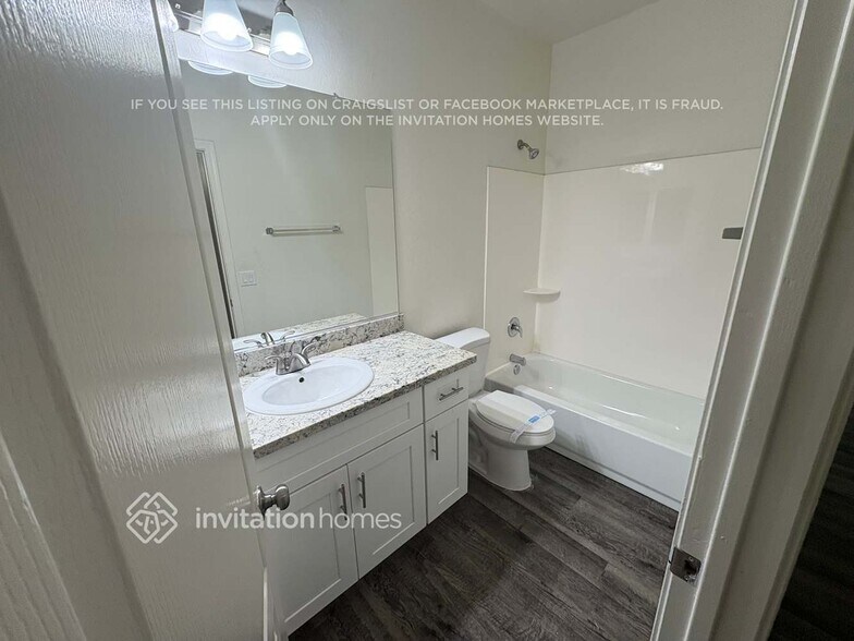 Building Photo - 12552 W Estero Ln