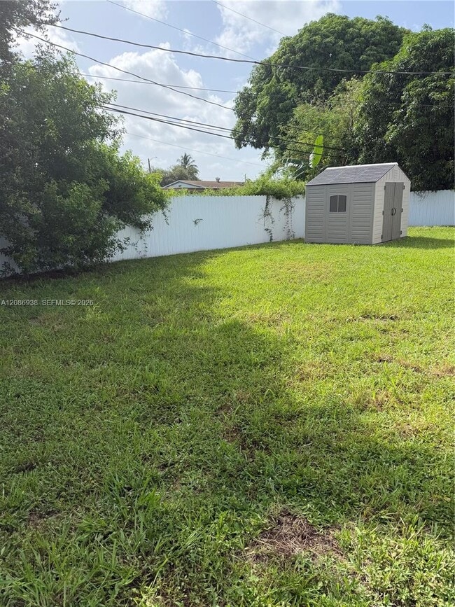 Building Photo - 16120 NW 18th Ave