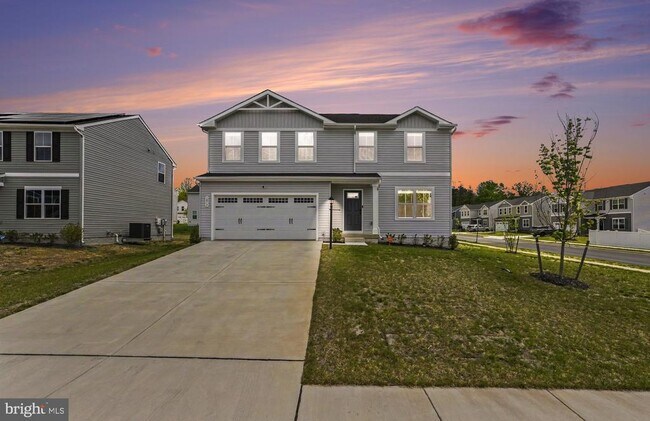 Building Photo - 1813 Creek Bottom Pl