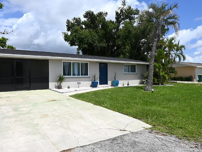 Building Photo - 1625 Meadow Lark Ln