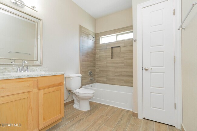 Building Photo - 14993 Eddie Mullens Ct