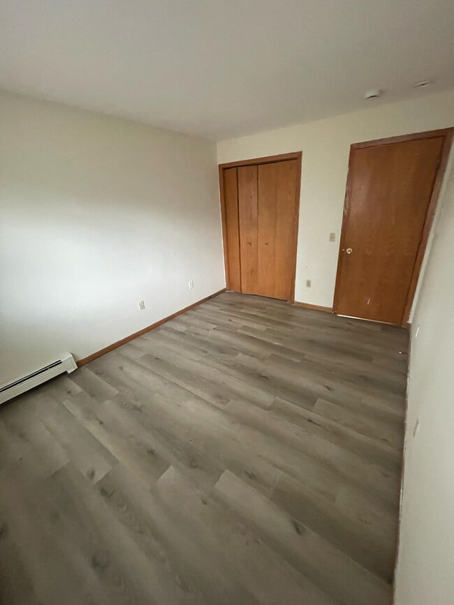 Building Photo - Fairwood Arms Apartments