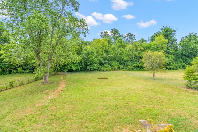 Building Photo - Fountain City Single Family Home