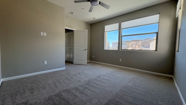 Building Photo - Brand New Home In Vireo Summerlin!!!!