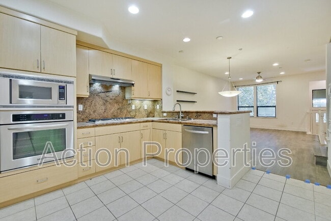 Building Photo - 4206 Rickeys Way
