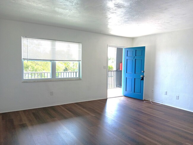 Building Photo - Big space equals big value! Close to Pinellas Trail, beaches & SPC