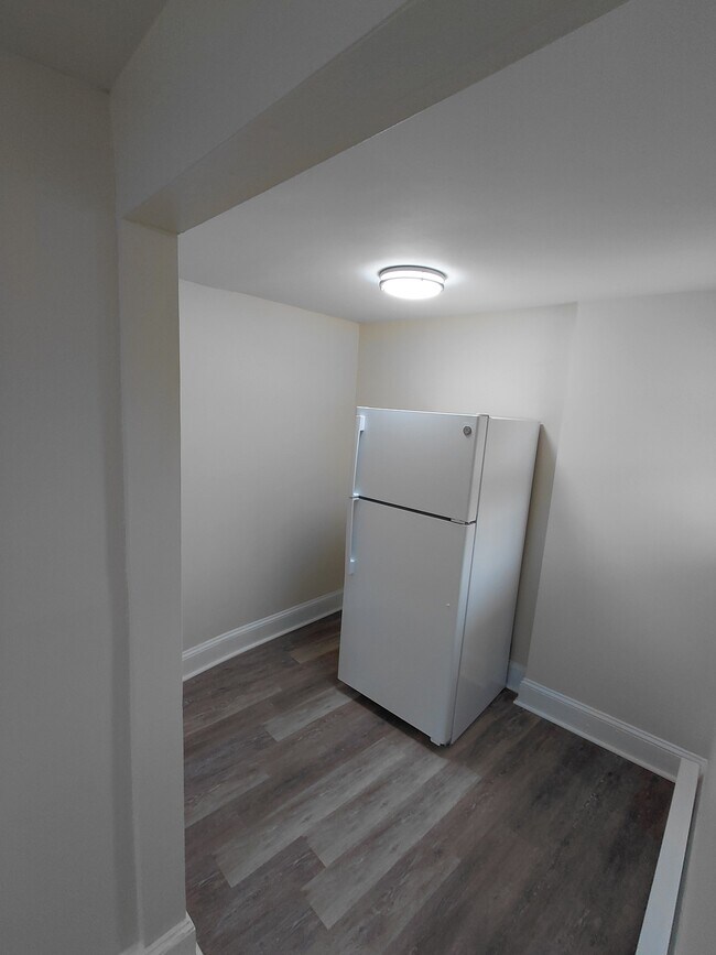 Building Photo - South Main Apartments