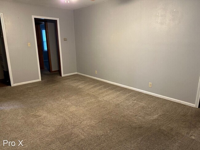 Building Photo - 2 br, 1 bath House - 902 N Grand St