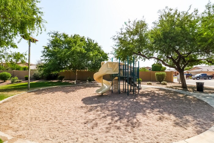 Building Photo - 2436 S 71st Dr