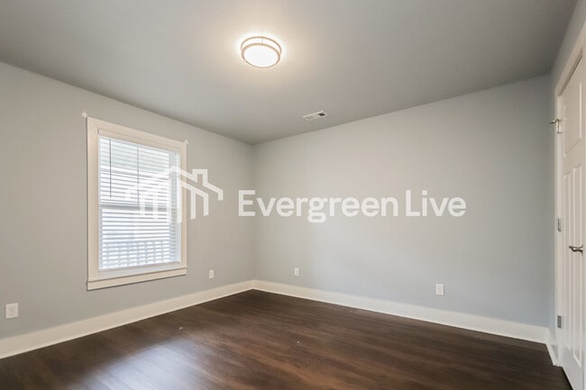 Building Photo - 6510 W Knoll View Way